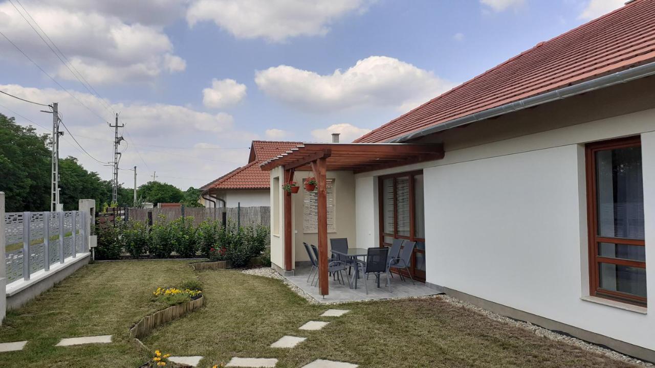 Bibic Apartman A Kapolnasnyek Exterior foto